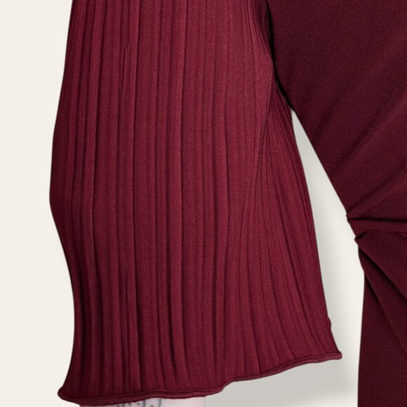 🍁Mr. Max Red Bell Sleeve Top - Picture 4 of 8